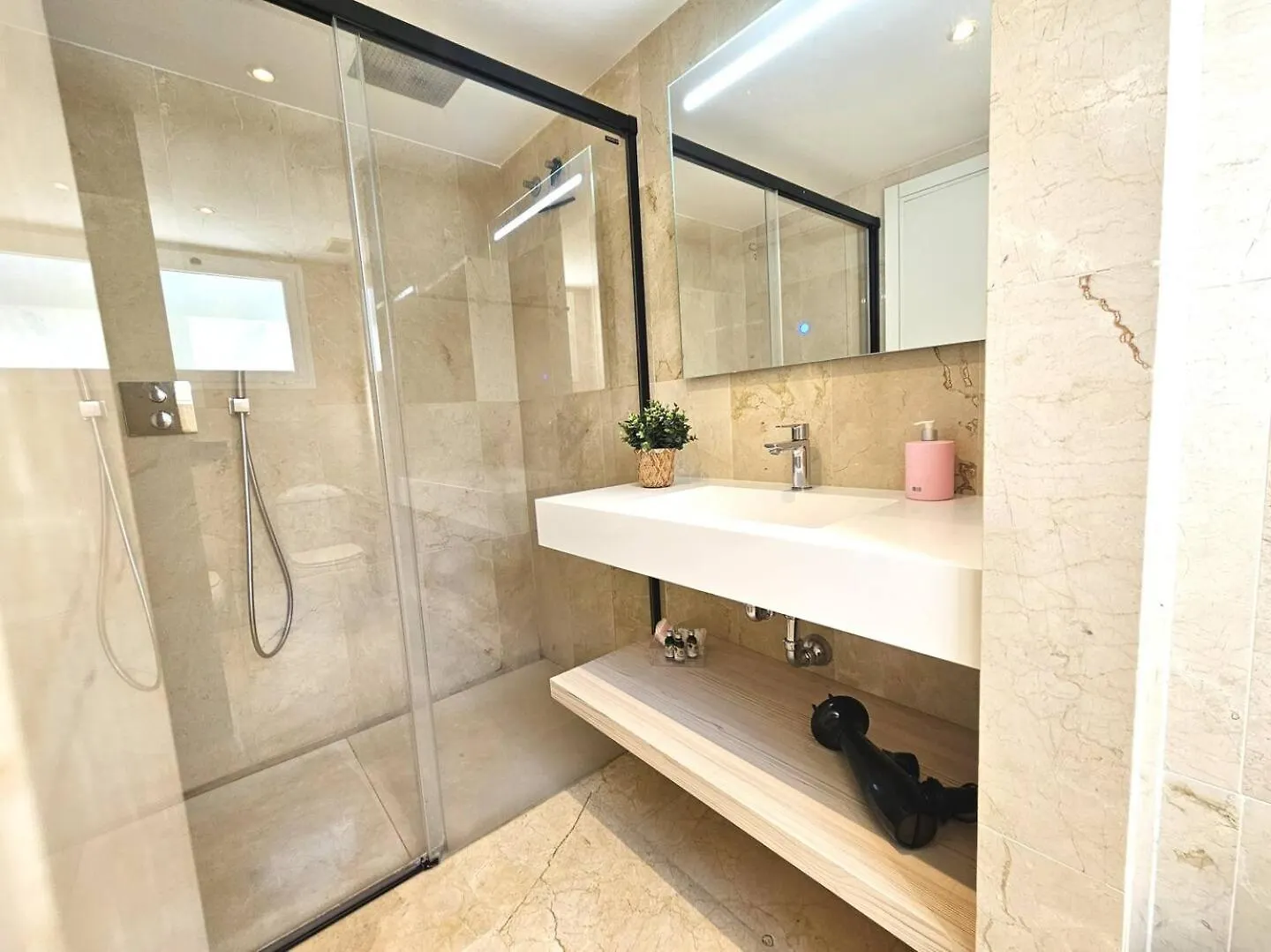 Pass The Keys Nice And Bright Apartment Marbella Spain